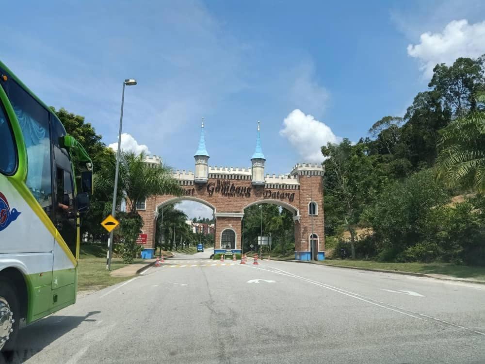 Gambang Homestay Banglomuslim Kuantan Eksteriør bilde